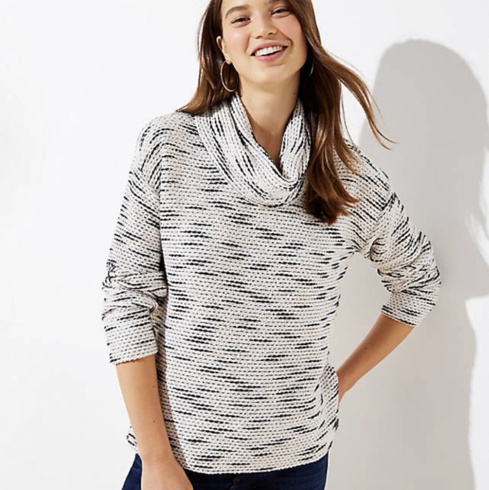 VGUC cowl neck sweater